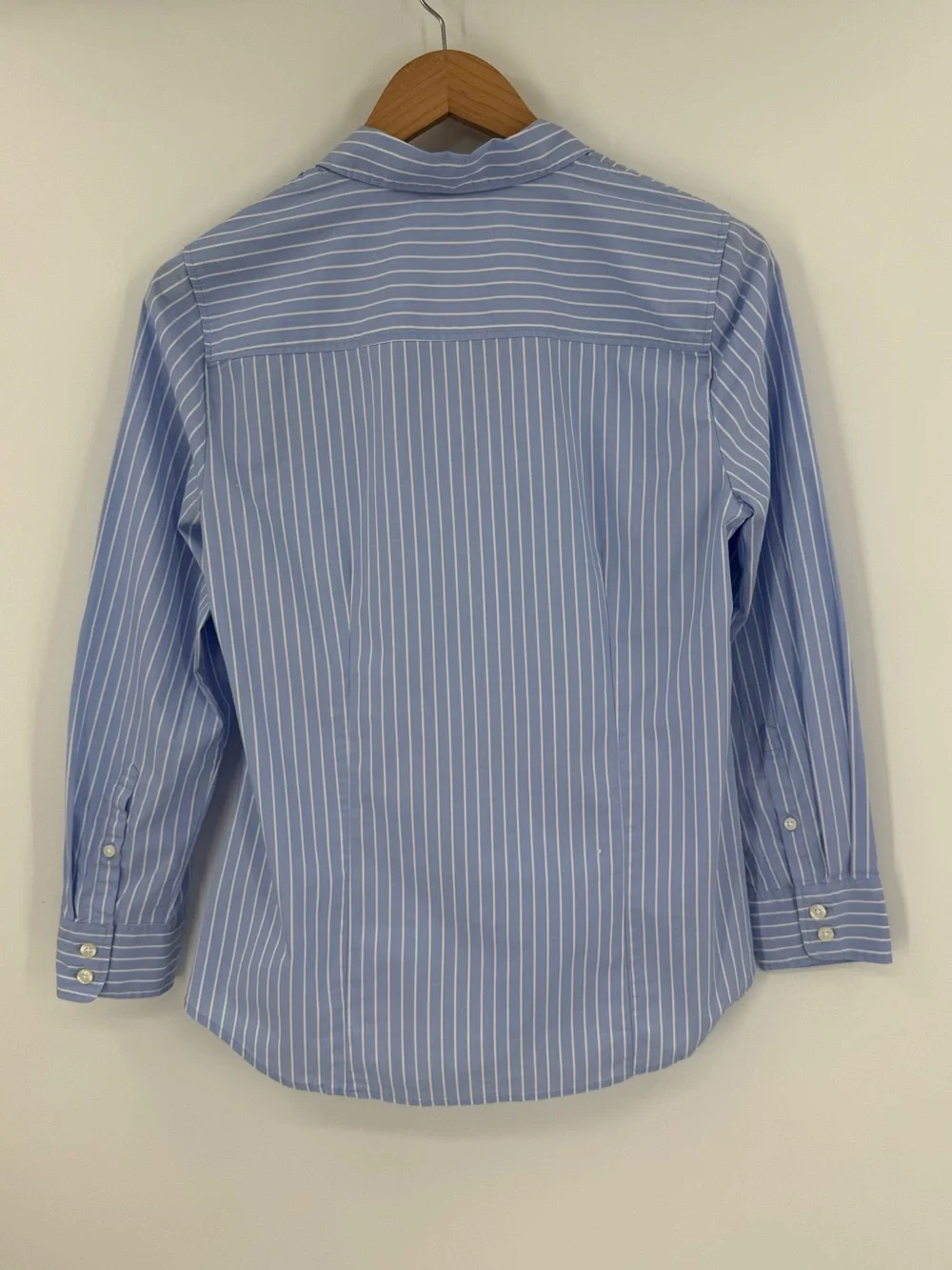 J.Crew Cotton Blend Striped Button-Down Shirt | Blue / White | Medium Petite